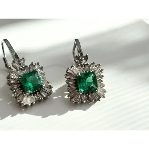 Art Deco Style Vintage Green CZ Sterling Silver Vintage Earrings - Picture 5 of 10